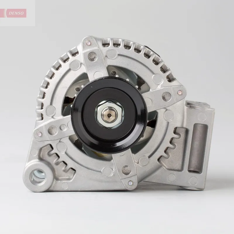 Niska cena Alternator DENSO DAN1143